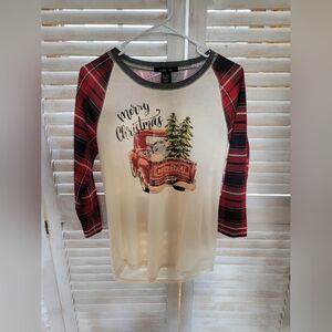 Sable Sky Knit Christmas Graphic Tee Women's Size S